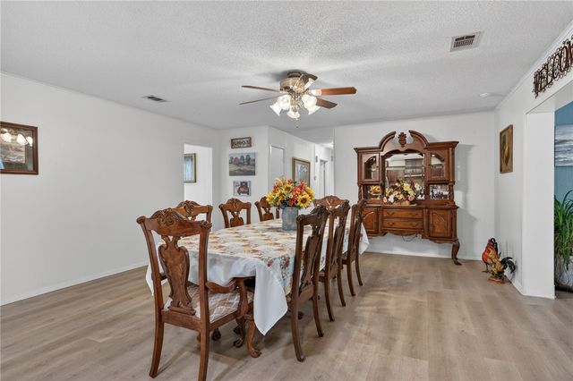 1611 Fairfax Street, Alma, AR 72921
