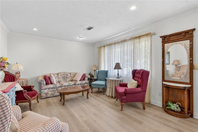 1611 Fairfax Street, Alma, AR 72921