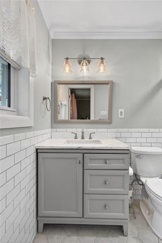 1611 Fairfax Street, Alma, AR 72921