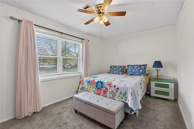 1611 Fairfax Street, Alma, AR 72921