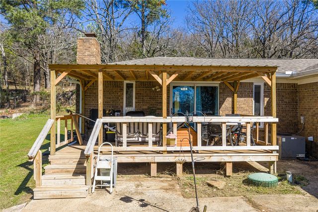 1611 Fairfax Street, Alma, AR 72921