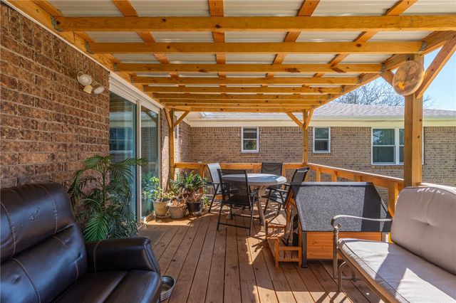 1611 Fairfax Street, Alma, AR 72921