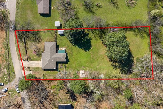 1611 Fairfax Street, Alma, AR 72921