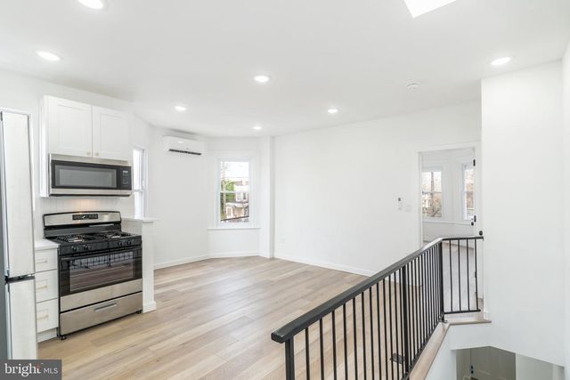 5758 SPRUCE ST, Philadelphia, PA 19139