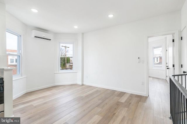 5758 SPRUCE ST, Philadelphia, PA 19139