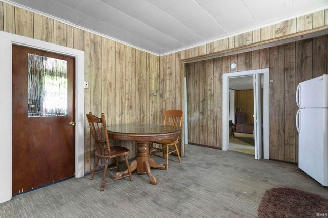 1032 E Indiana Avenue, Elkhart, IN 46516