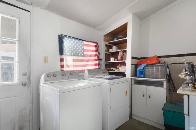 1032 E Indiana Avenue, Elkhart, IN 46516