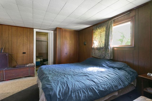 1032 E Indiana Avenue, Elkhart, IN 46516