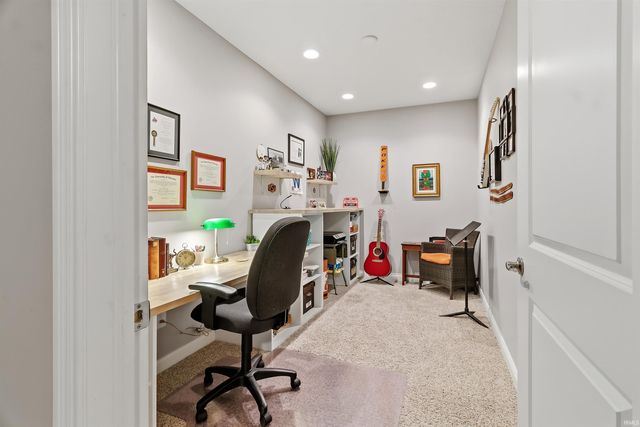 18659 Wychwood Place, Noblesville, IN 46062