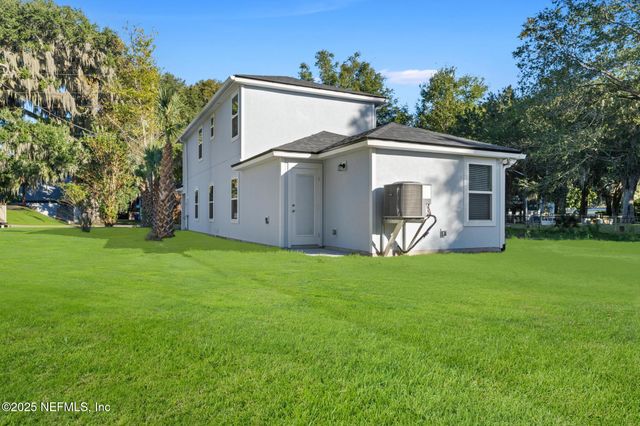 2850 WONDERWOOD Lane, Atlantic Beach, FL 32233