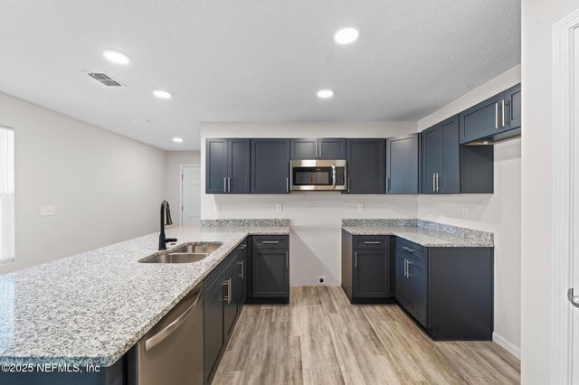 2850 WONDERWOOD Lane, Atlantic Beach, FL 32233