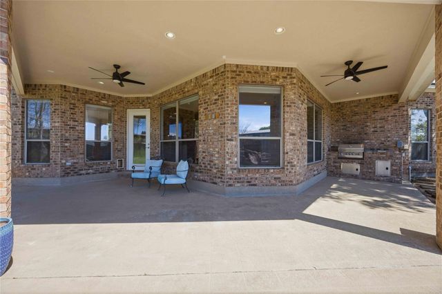 1930 Old River Road, Montgomery, TX 77356