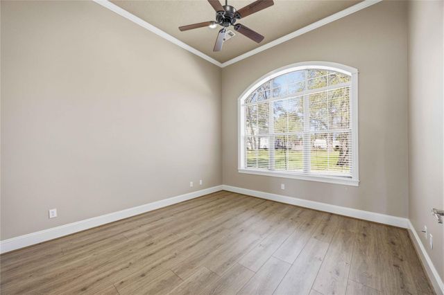 1930 Old River Road, Montgomery, TX 77356