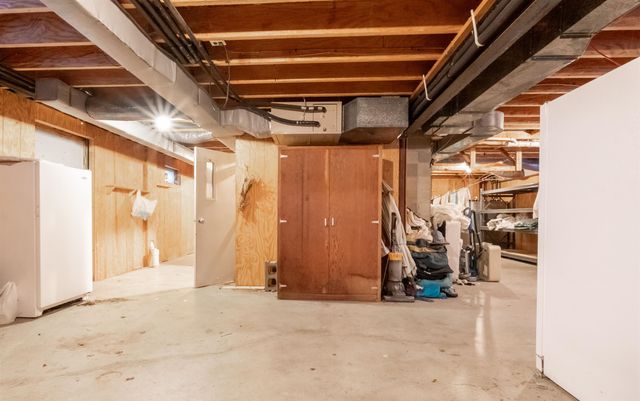 203 Winch Hill Road, Langdon, NH 03602