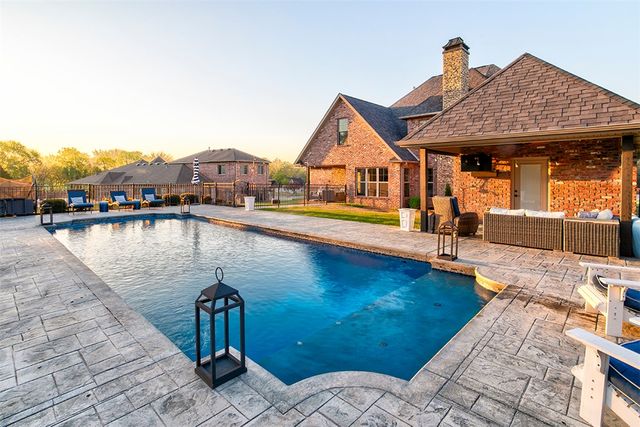 1353 Scout Trail, Siloam Springs, AR 72761