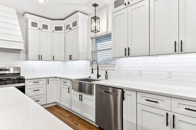 507 Cherokee Court, Rogersville, MO 65742