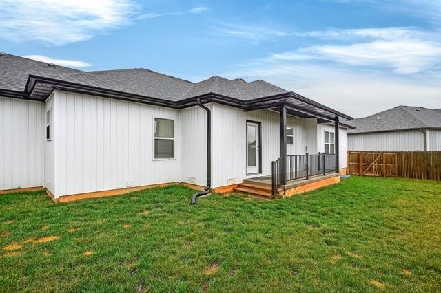 507 Cherokee Court, Rogersville, MO 65742