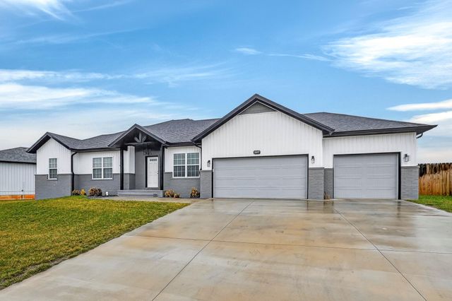 507 Cherokee Court, Rogersville, MO 65742