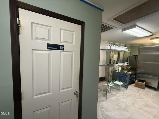 8063 Old Us Hwy 421, Lillington, NC 27546