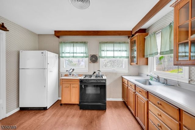 4 Deer Park Rd, Independence Twp., NJ 07840