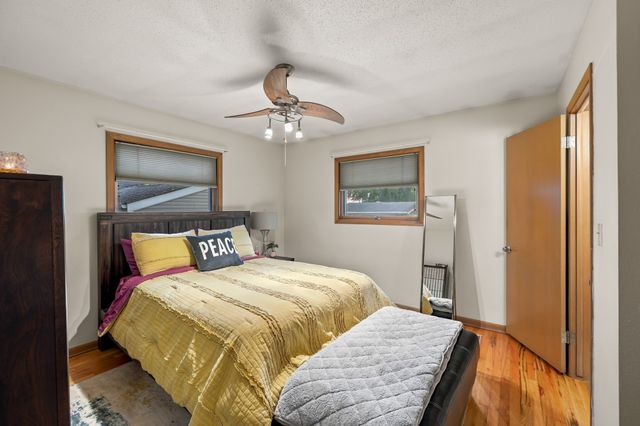 8512 Horton Avenue, Urbandale, IA 50322