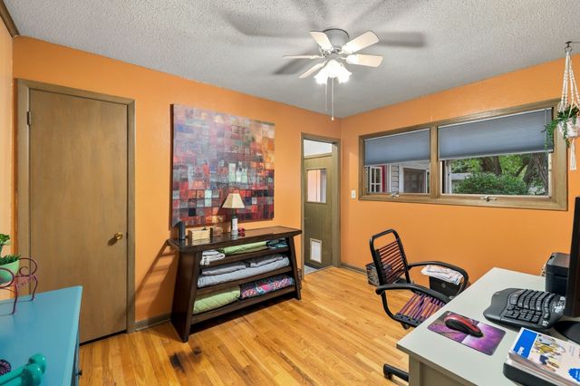 8512 Horton Avenue, Urbandale, IA 50322