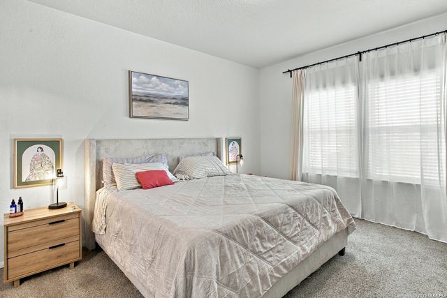 251 Bobwhite Way, San Antonio, TX 78253