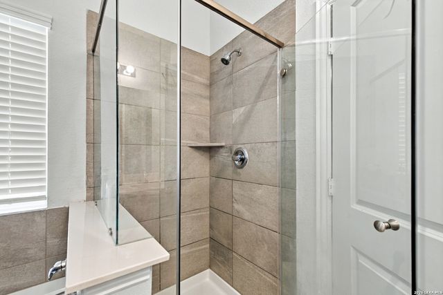 251 Bobwhite Way, San Antonio, TX 78253