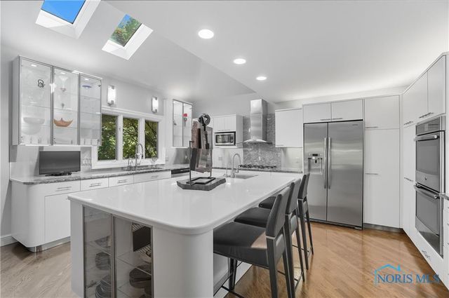 5036 Valencia Drive, Toledo, OH 43623