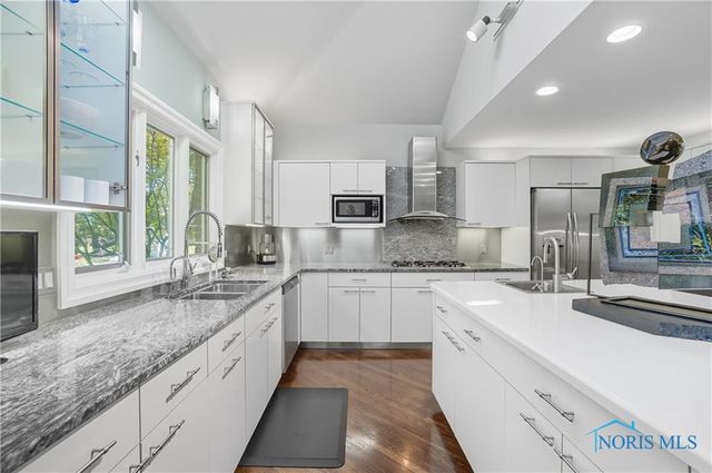 5036 Valencia Drive, Toledo, OH 43623