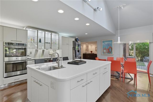 5036 Valencia Drive, Toledo, OH 43623