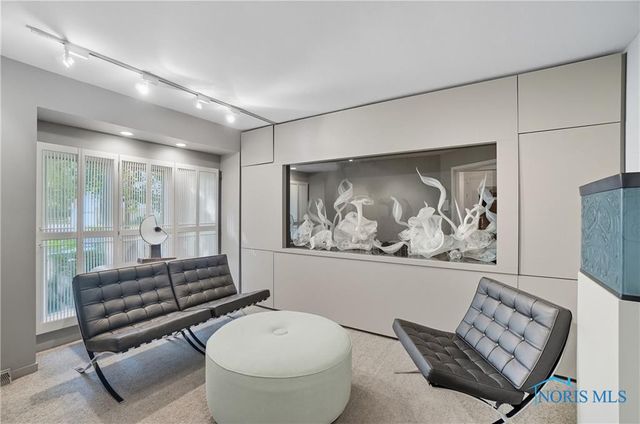 5036 Valencia Drive, Toledo, OH 43623