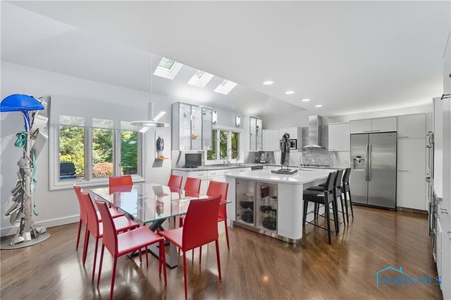 5036 Valencia Drive, Toledo, OH 43623