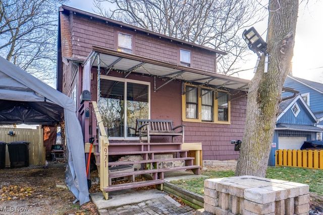 971 Collinwood Avenue, Akron, OH 44310