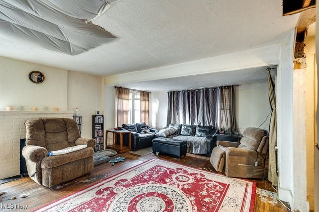 971 Collinwood Avenue, Akron, OH 44310