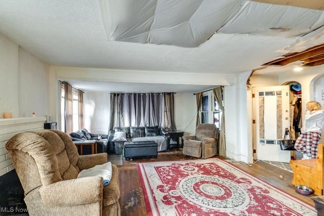 971 Collinwood Avenue, Akron, OH 44310