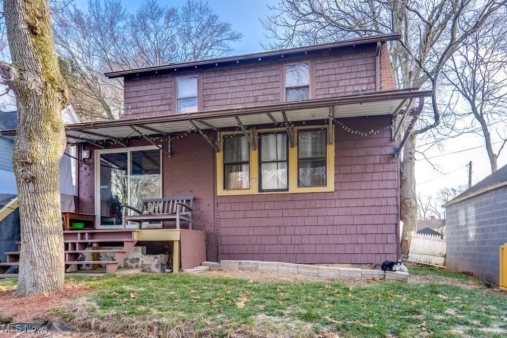 971 Collinwood Avenue, Akron, OH 44310