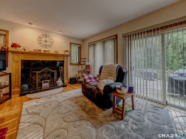 33 Habitat Lane, Bloomfield, CT 06002