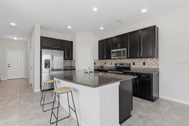 7005 GRAND ELM DRIVE, Riverview, FL 33578