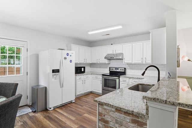 5150 Torrey Lane, Summerville, SC 29485