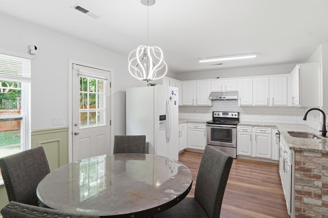 5150 Torrey Lane, Summerville, SC 29485