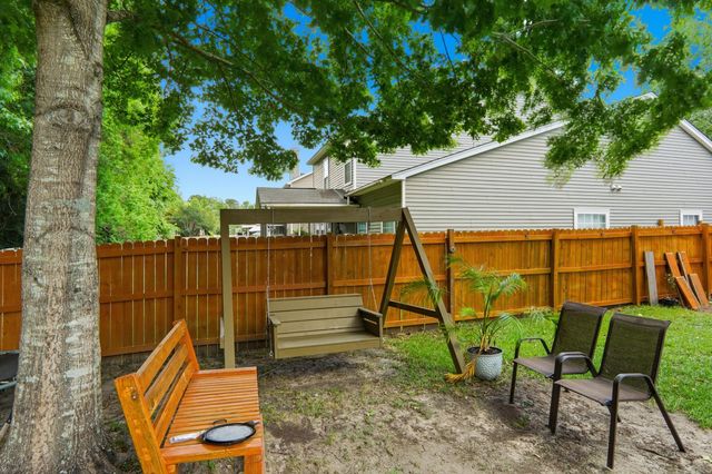 5150 Torrey Lane, Summerville, SC 29485