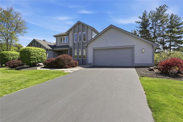 376 Hartsville Lane, Webster, NY 14580