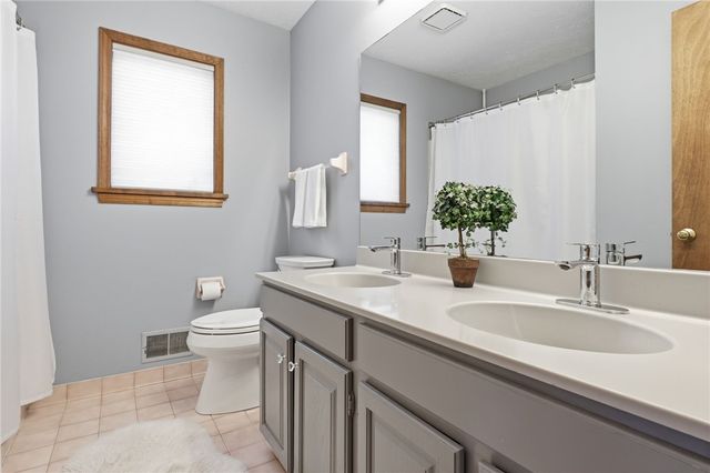 376 Hartsville Lane, Webster, NY 14580