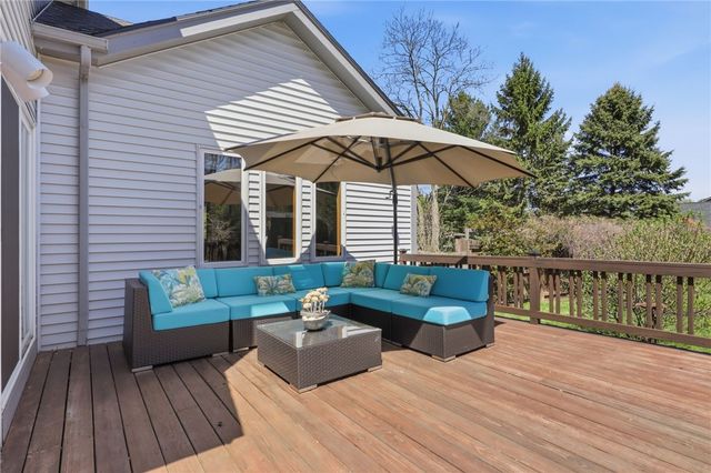 376 Hartsville Lane, Webster, NY 14580