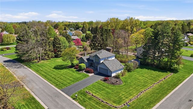 376 Hartsville Lane, Webster, NY 14580