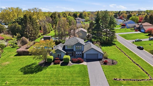 376 Hartsville Lane, Webster, NY 14580