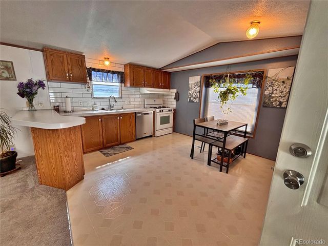 230 N 2nd Street, Berthoud, CO 80513