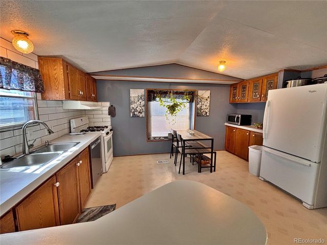 230 N 2nd Street, Berthoud, CO 80513