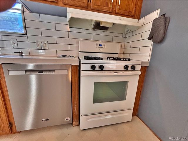 230 N 2nd Street, Berthoud, CO 80513